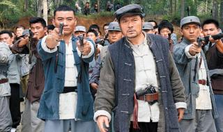 电影《铁道游击队》插曲西边的太阳快要落山了 铁道游击队主题曲